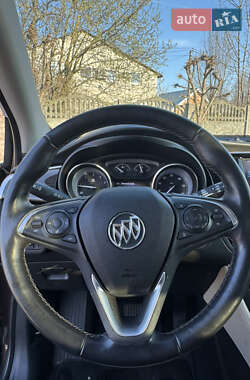 Внедорожник / Кроссовер Buick Envision 2020 в 
