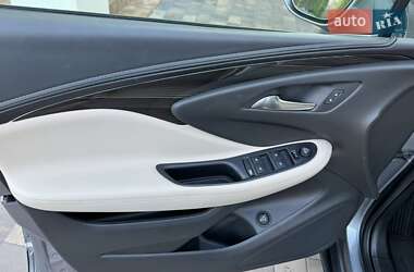 Внедорожник / Кроссовер Buick Envision 2019 в 