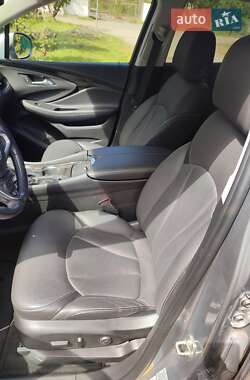 Позашляховик / Кросовер Buick Envision 2018 в 