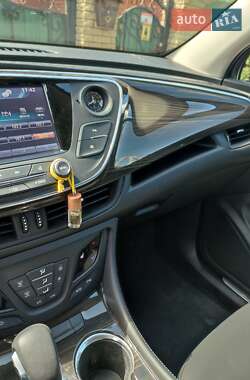 Позашляховик / Кросовер Buick Envision 2018 в 