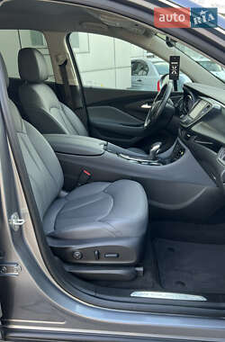 Внедорожник / Кроссовер Buick Envision 2018 в 