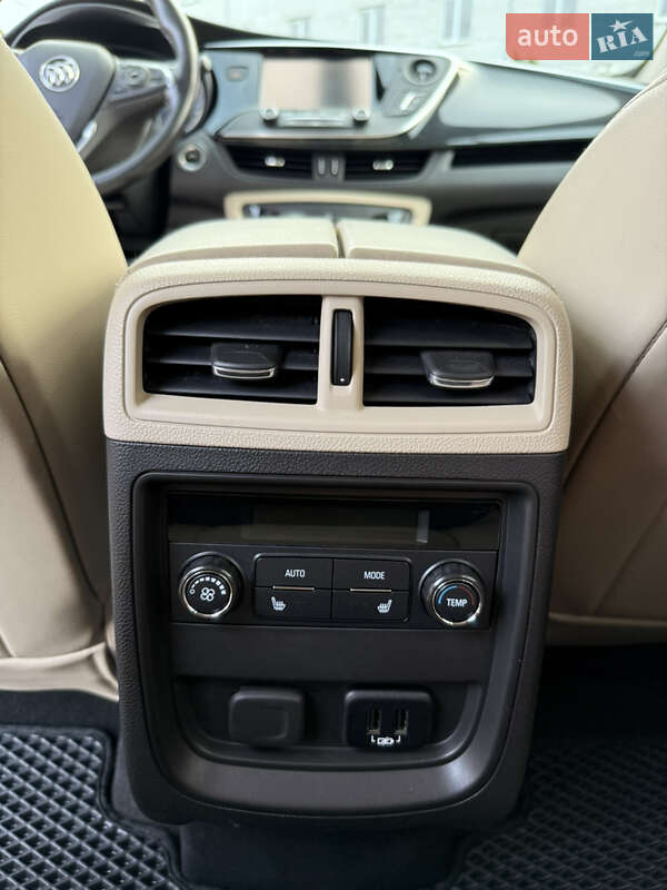 Внедорожник / Кроссовер Buick Envision 2017 в Киеве