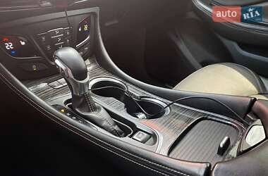 Внедорожник / Кроссовер Buick Envision 2017 в 