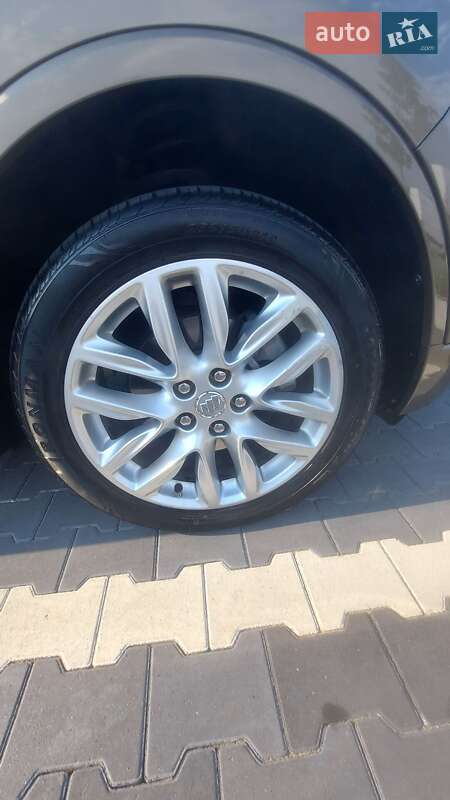 Позашляховик / Кросовер Buick Envision 2018 в Ірпені