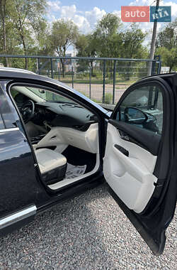 Внедорожник / Кроссовер Buick Envision 2021 в 