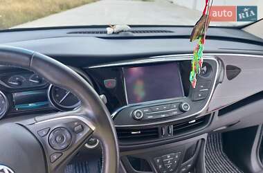 Внедорожник / Кроссовер Buick Envision 2020 в 