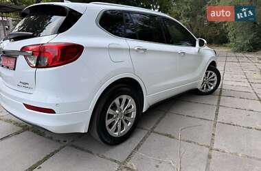 Позашляховик / Кросовер Buick Envision 2018 в 