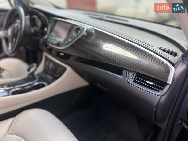 Позашляховик / Кросовер Buick Envision 2019 в Києві