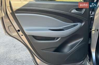 Внедорожник / Кроссовер Buick Envision 2019 в 
