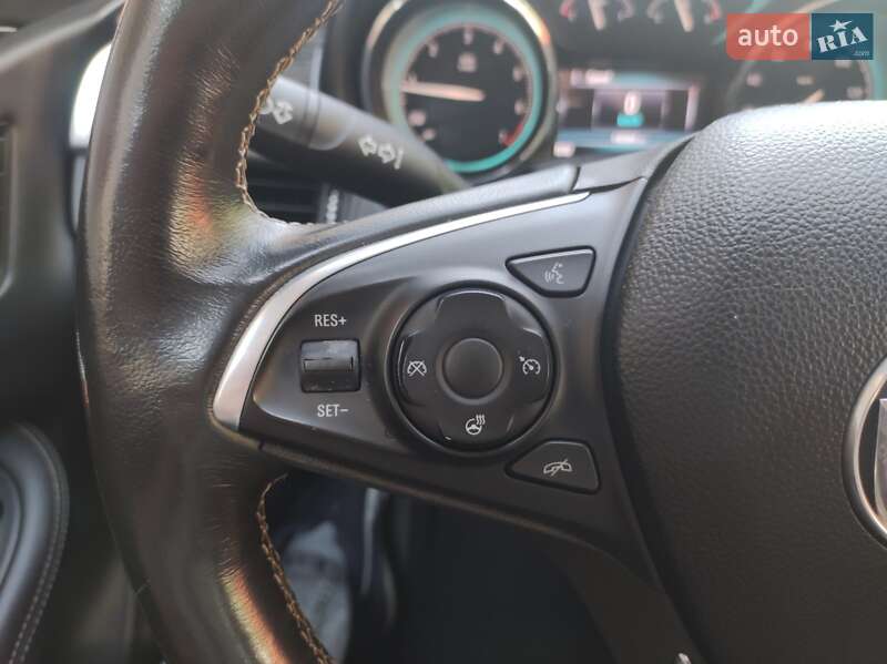 Позашляховик / Кросовер Buick Envision 2016 в Києві