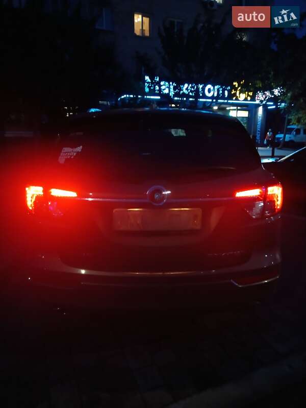 Позашляховик / Кросовер Buick Envision 2016 в Кременчуці