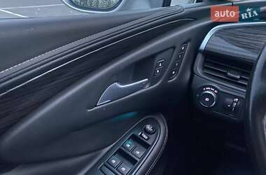 Внедорожник / Кроссовер Buick Envision 2017 в 