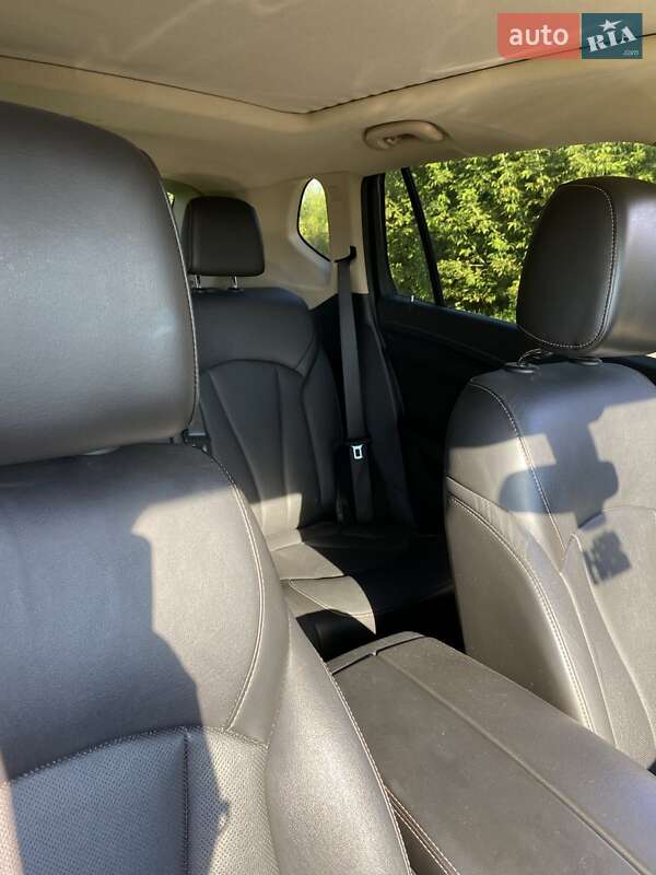 Позашляховик / Кросовер Buick Envision 2016 в Києві фото 7 Позашляховик / Кросовер Buick Envision 2016 в Києві