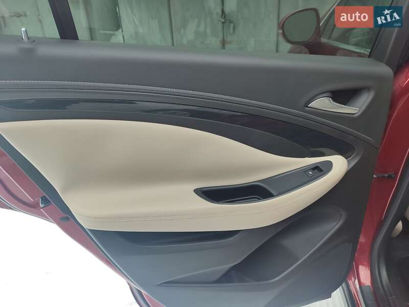 Внедорожник / Кроссовер Buick Envision 2016 в Ивано-Франковске фото 56 Внедорожник / Кроссовер Buick Envision 2016 в Ивано-Франковске