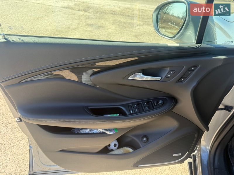 Внедорожник / Кроссовер Buick Envision 2020 в Киеве