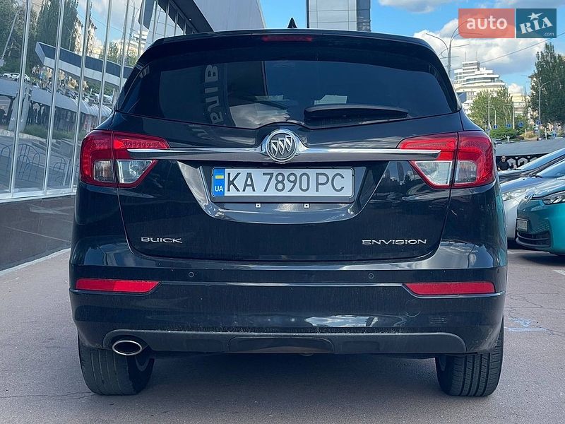 Позашляховик / Кросовер Buick Envision 2017 в Києві