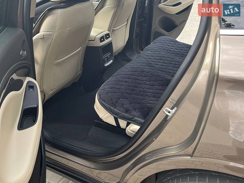 Внедорожник / Кроссовер Buick Envision 2016 в Владимирце