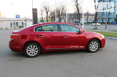 Седан Buick LaCrosse 2012 в 