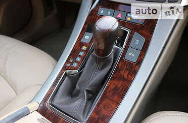 Седан Buick LaCrosse 2012 в 
