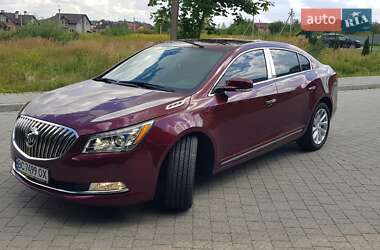 Седан Buick LaCrosse 2015 в Городку