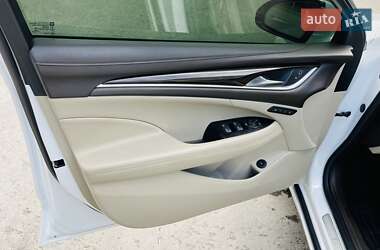 Седан Buick LaCrosse 2018 в 