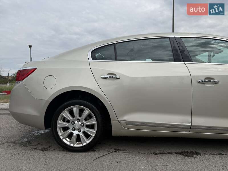 Седан Buick LaCrosse 2012 в Киеве
