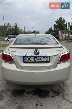 Седан Buick LaCrosse 2012 в 