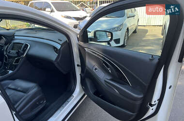 Седан Buick LaCrosse 2014 в 
