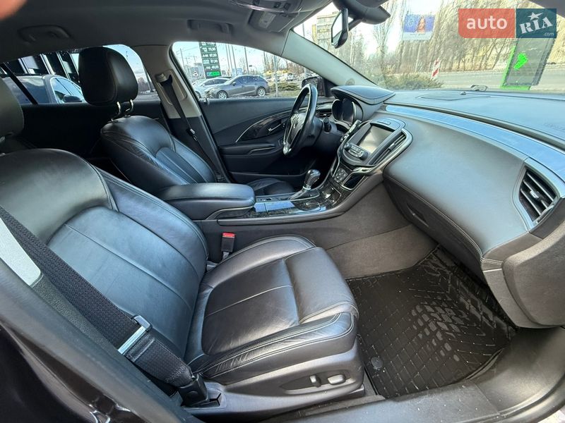 Седан Buick LaCrosse 2015 в Киеве
