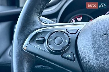 Седан Buick LaCrosse 2017 в Киеве