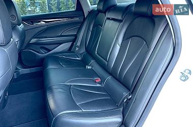 Седан Buick LaCrosse 2017 в Киеве