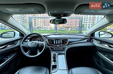 Седан Buick LaCrosse 2017 в Киеве