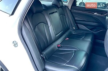 Седан Buick LaCrosse 2017 в Киеве
