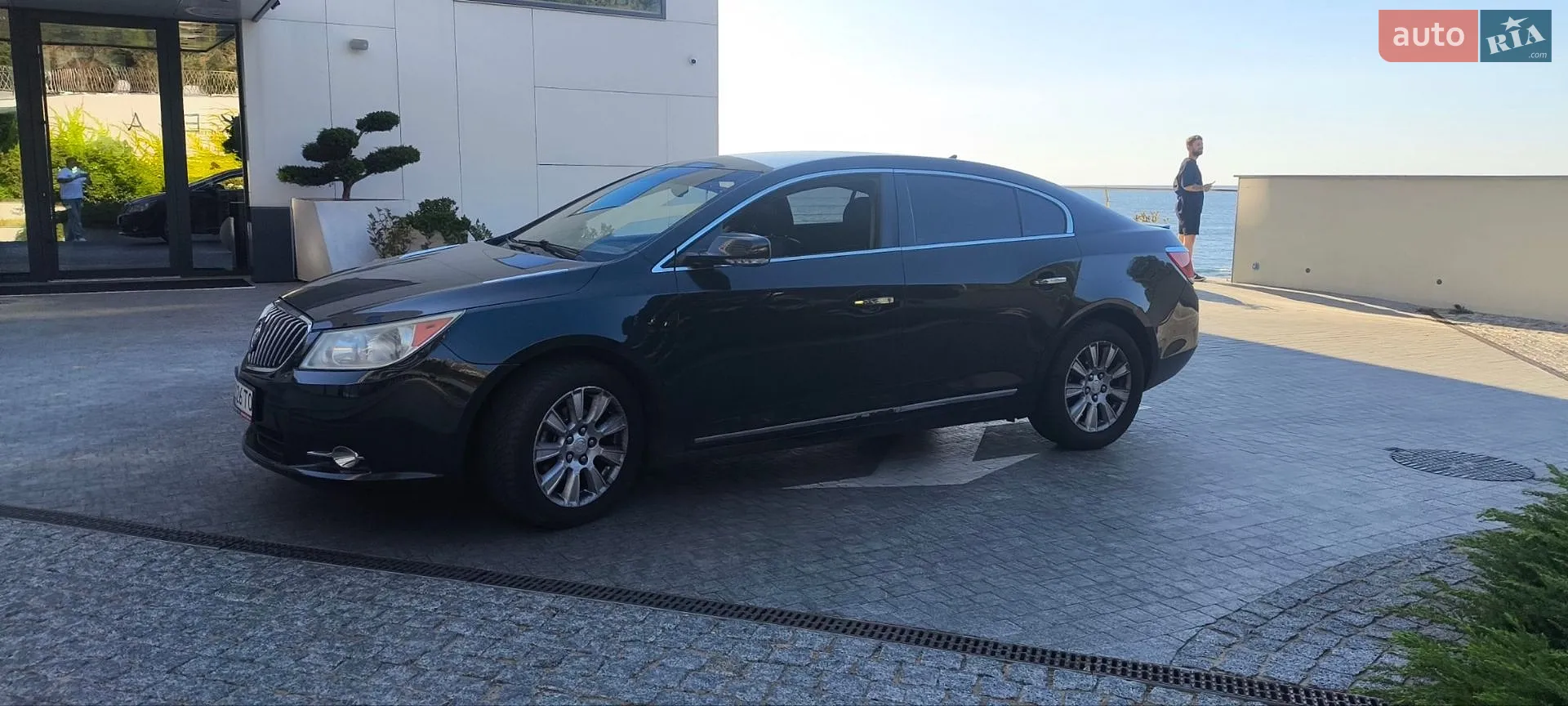 2012 Buick LaCrosse - мініатюра 2