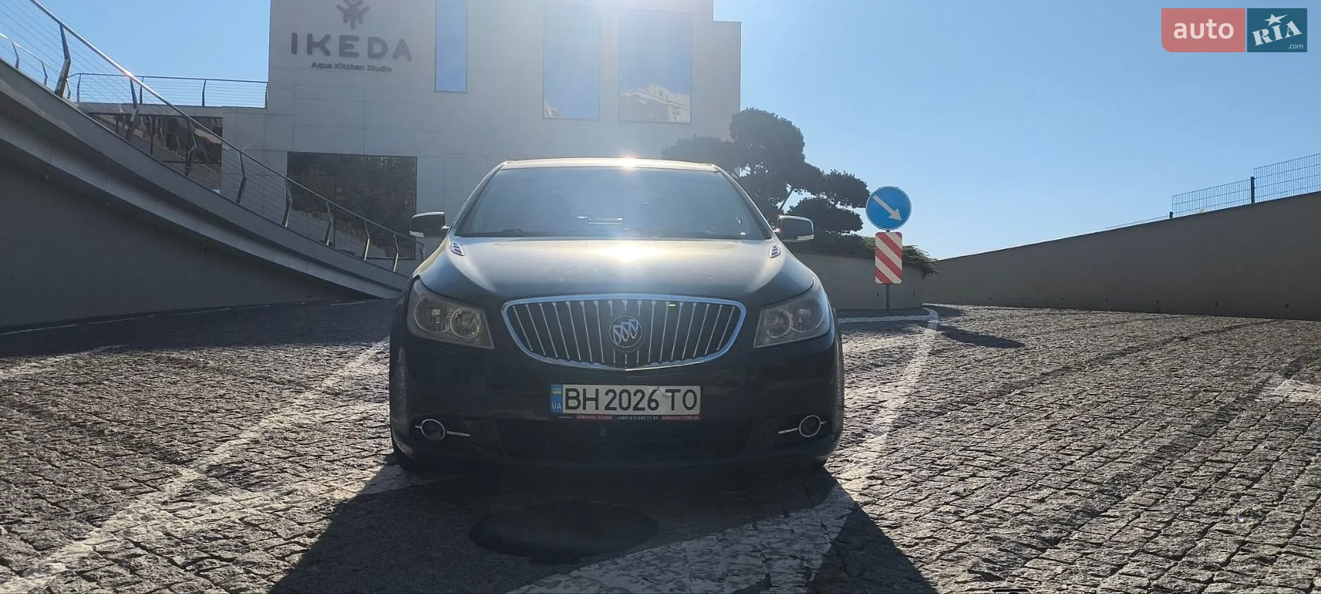 Buick LaCrosse 2012