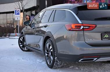 Универсал Buick Regal TourX 2018 в Киеве