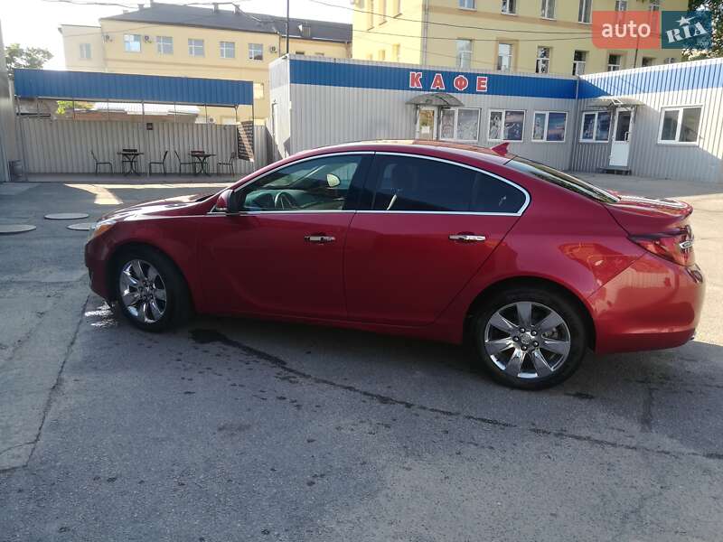 Седан Buick Regal 2013 в Александровке