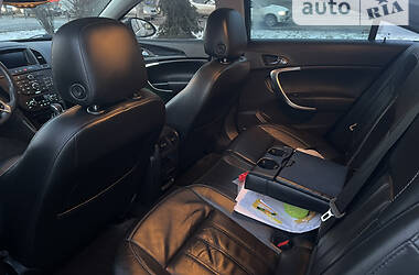 Седан Buick Regal 2011 в 
