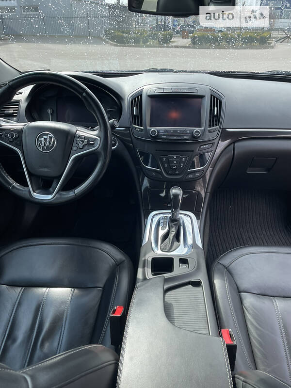 Седан Buick Regal 2016 в Киеве