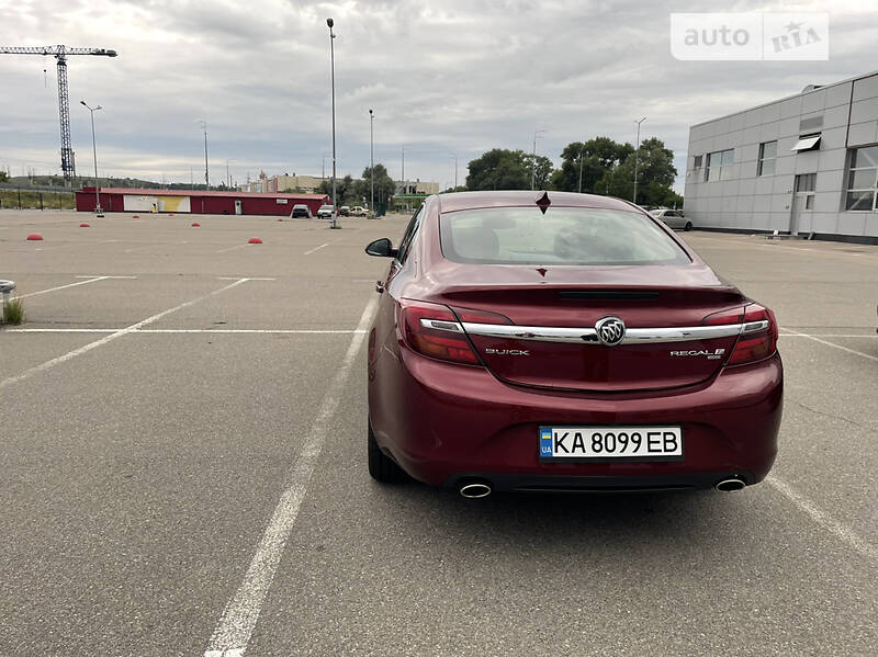 Седан Buick Regal 2016 в Киеве