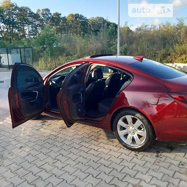 Седан Buick Regal 2015 в Львове