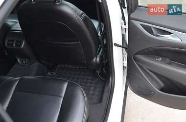 Седан Buick Regal 2018 в Киеве фото 16 Седан Buick Regal 2018 в Киеве