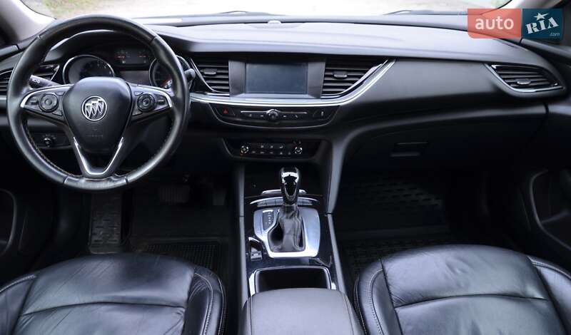 Седан Buick Regal 2018 в Киеве
