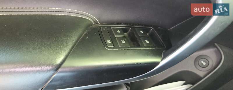 Седан Buick Regal 2015 в Киеве