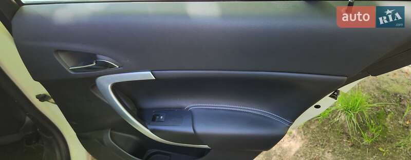 Седан Buick Regal 2015 в Киеве