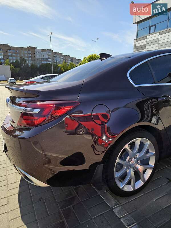 Седан Buick Regal 2016 в Киеве