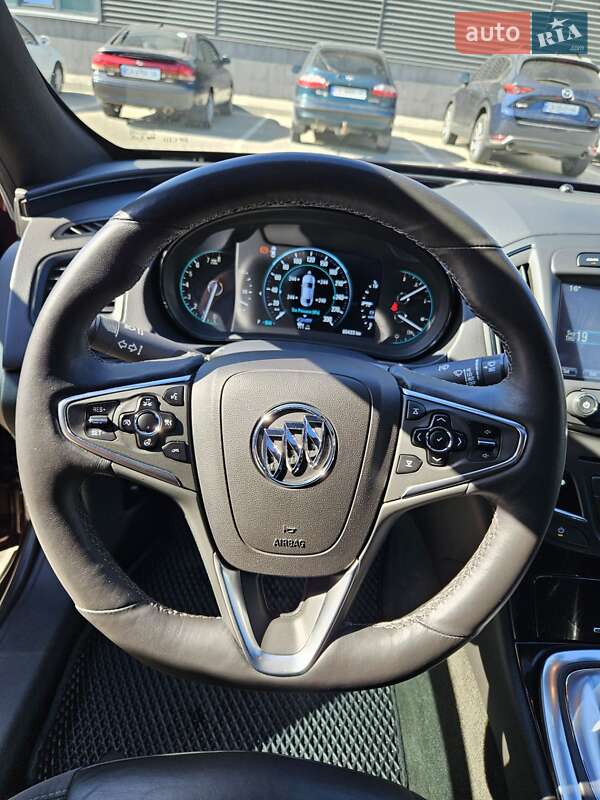 Седан Buick Regal 2016 в Киеве
