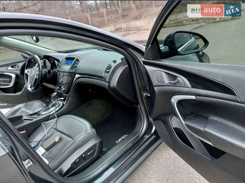Седан Buick Regal 2012 в Чернигове