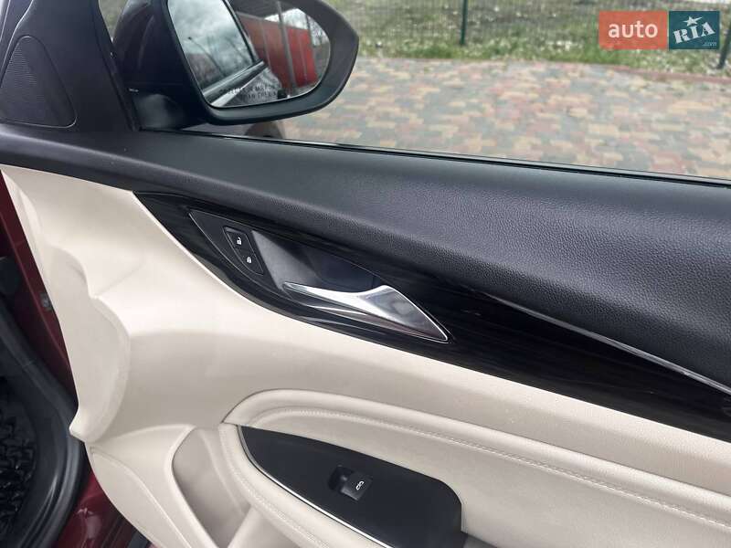 Ліфтбек Buick Regal 2018 в Борисполі