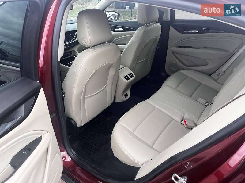 Ліфтбек Buick Regal 2018 в Борисполі